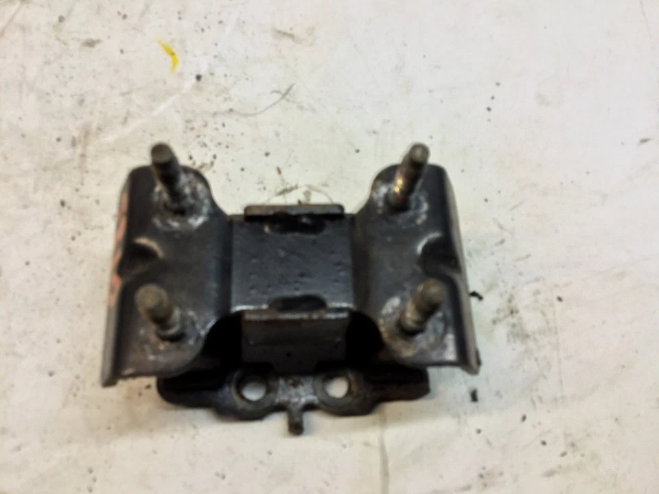 06 07 08 09 10 LEXUS IS350 TRACCIÓN TRASERA MONTAJE SOPORTE DE MONTAJE OEM J Foto 2 de 4