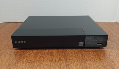 Sony Blu-ray Disc Player Wired w/ 1080p Playback Dolby True HD BDP-S1700 Working