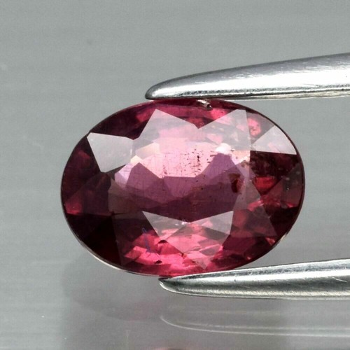 ★★ RARE !! RHODOLITE POURPRE ROSE DE MADAGASCAR : 0,77 CARAT ★★ P97.125