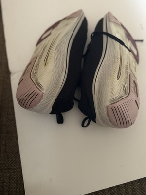 Skechers Women's Go Run Ultra Size 10Running Shoes Black