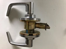 Dormakaba - C800 Series Commercial Grade Keyed Lock w/Keys In Silver