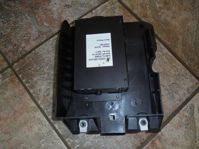 Vauxhall VXR8 Holden HSV Commodore VE Pontiac G8 Subwoofer Verstärker 92158092 9218467
