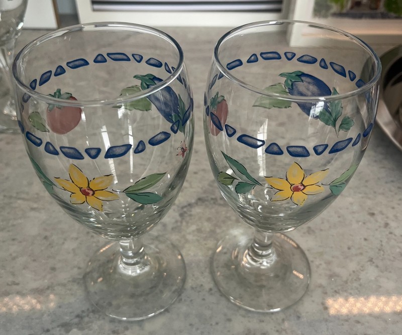 Pfaltzgraff - Summer Garden Water / Drinking Glasses - 14oz - Set of 2 -