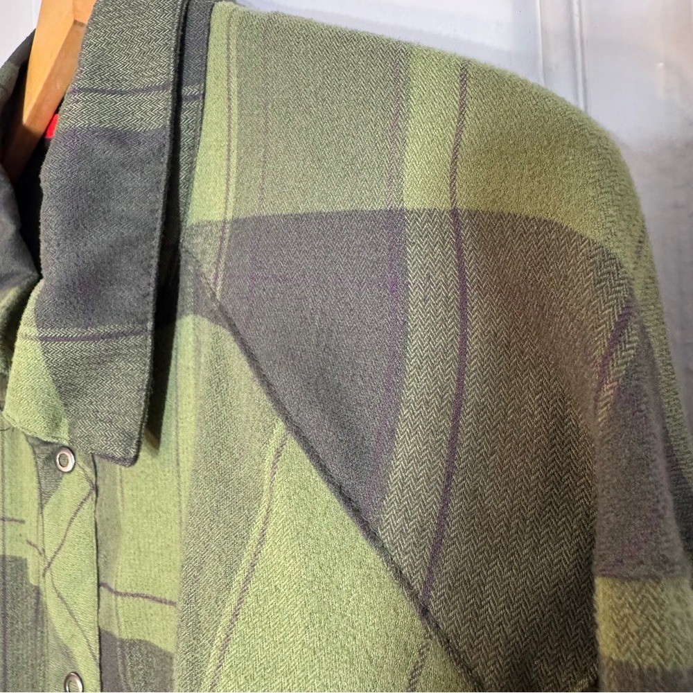 Pearl Izumi Rove Long Sleeve Snap Closure Shirt Green Plaid Size XL