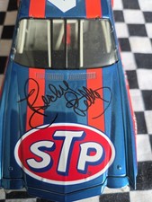 RICHARD PETTY 43 STP CHEVROLET 400TH WIN Autographed Nashville Win