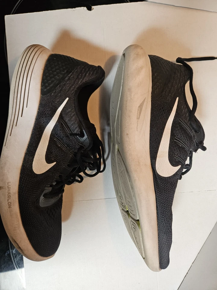 Nike? SOPORTE DINÁMICO LUNALON. Talla para hombre no aparece pero se ajusta como un 10. Foto 4 de 4