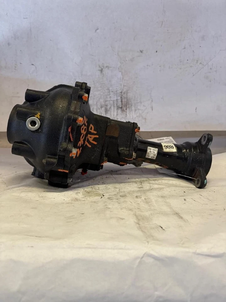 2001-2004 Toyota Tacoma Front Differential Carrier Assembly 4.10 Ratio Oem Foto 3 de 3