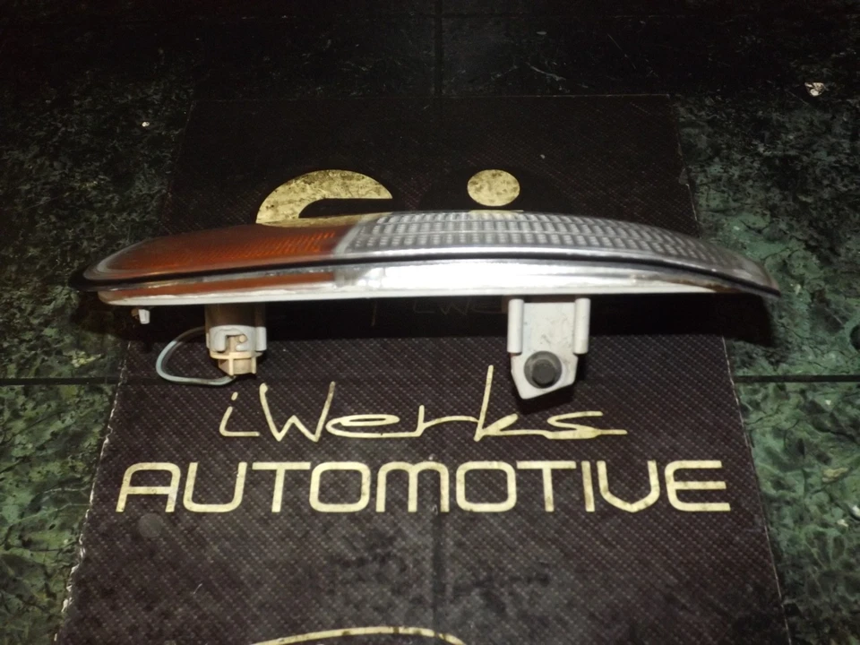 88-91 OEM Oldsmobile Cutlass Supreme conjunto de lámpara de luz de esquina delantera izquierda FL Foto 4 de 4