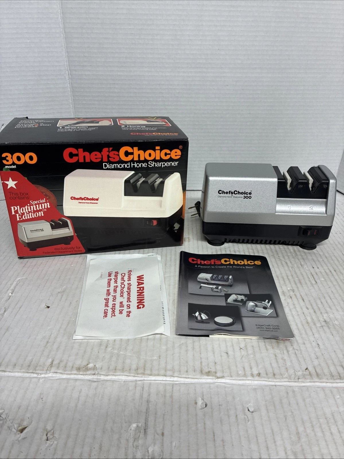 Chef's Choice Model 300 Electric Diamond Hone Knife Sharpener