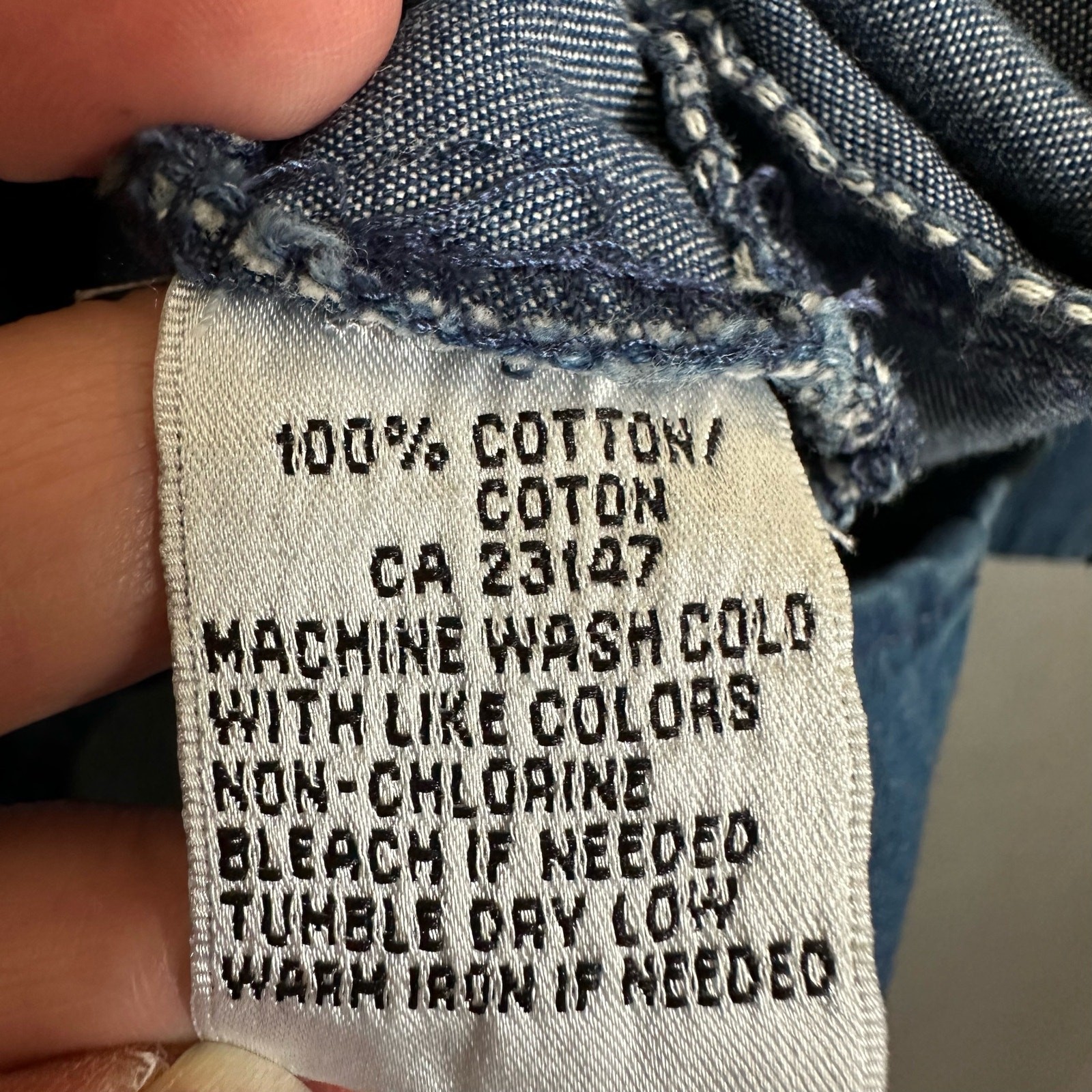 Women's Vintage Talbots Chambray Denim Blue Light… - image 6