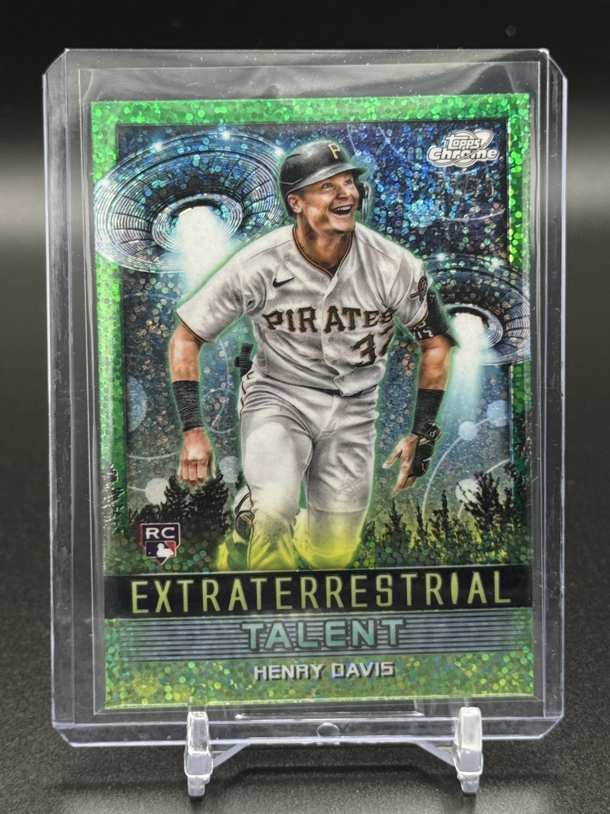 2024 Topps Cosmic Chrome - #ET-6 Henry Davis Extra Terrestrial Green Rookie /75