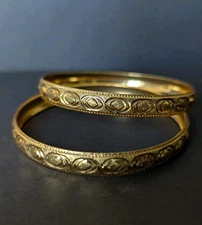 18k Gold Plated Indian Bangles Set of 2 Engraved Design Brass Bangles w Gift Box