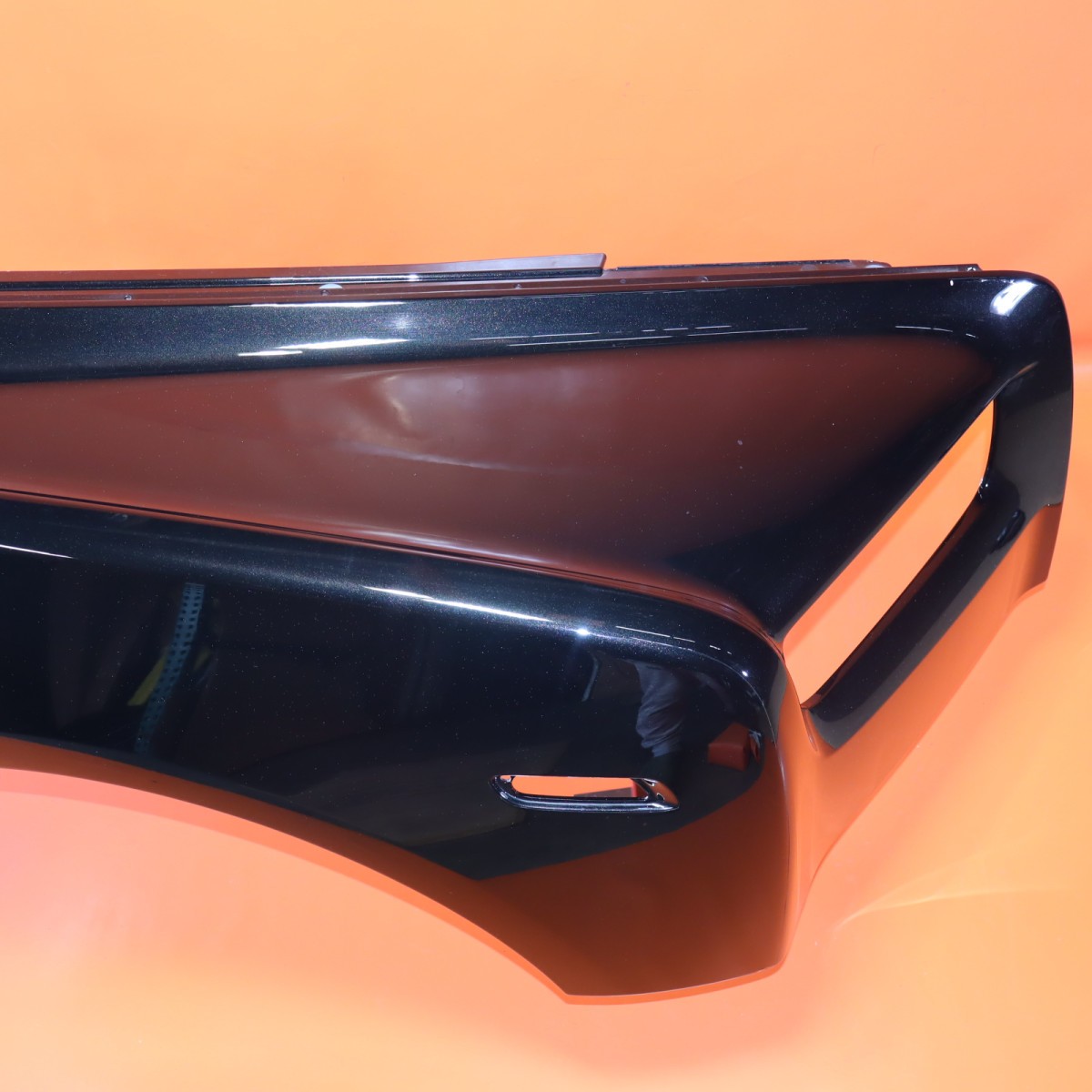 Rolls-Royce Phantom 2024-2026 RIGHT Fender P/N 7399852