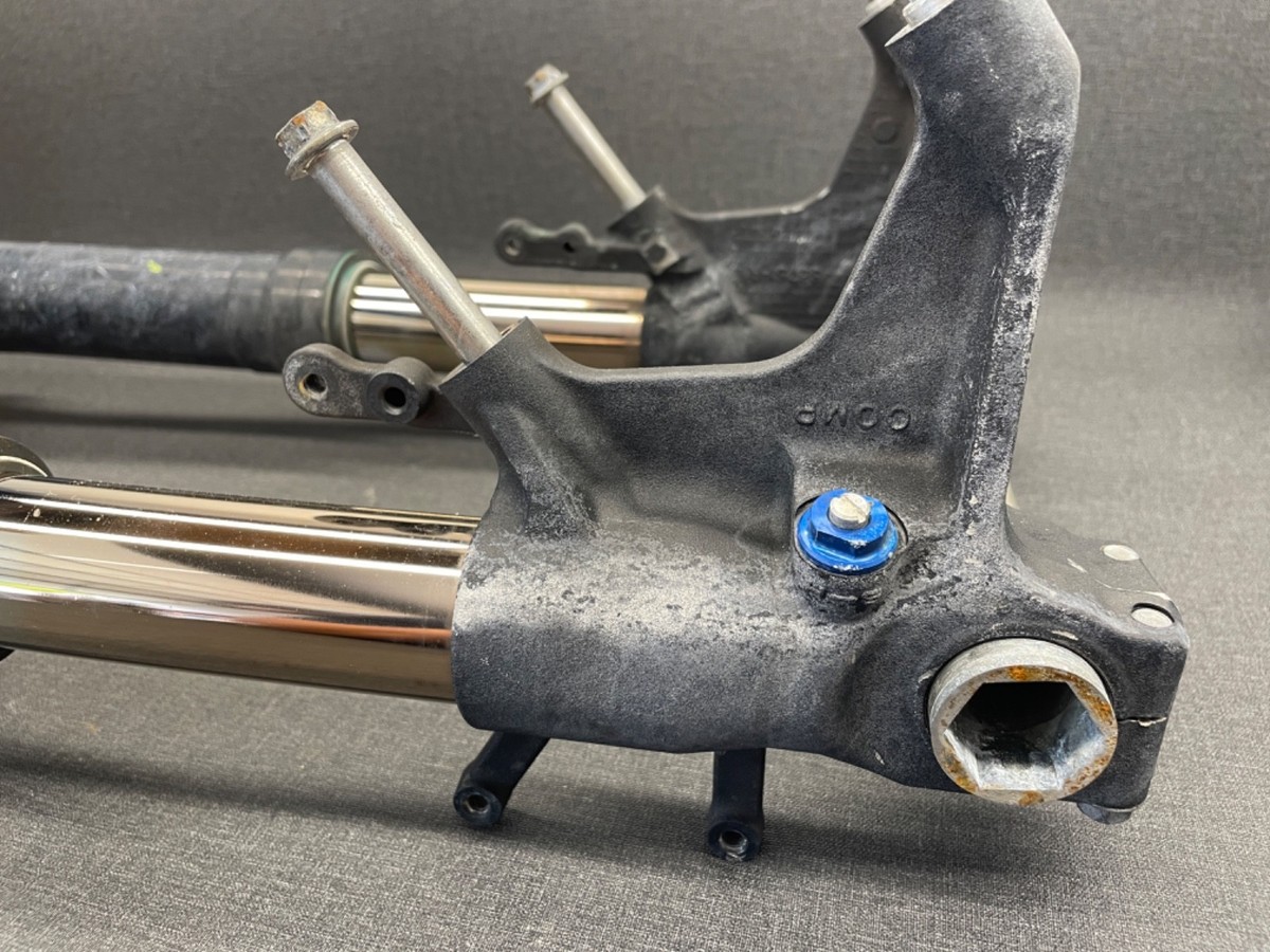 06-07 Suzuki GSX-R 750 Front Suspension Shocks Forks & Triple Tree