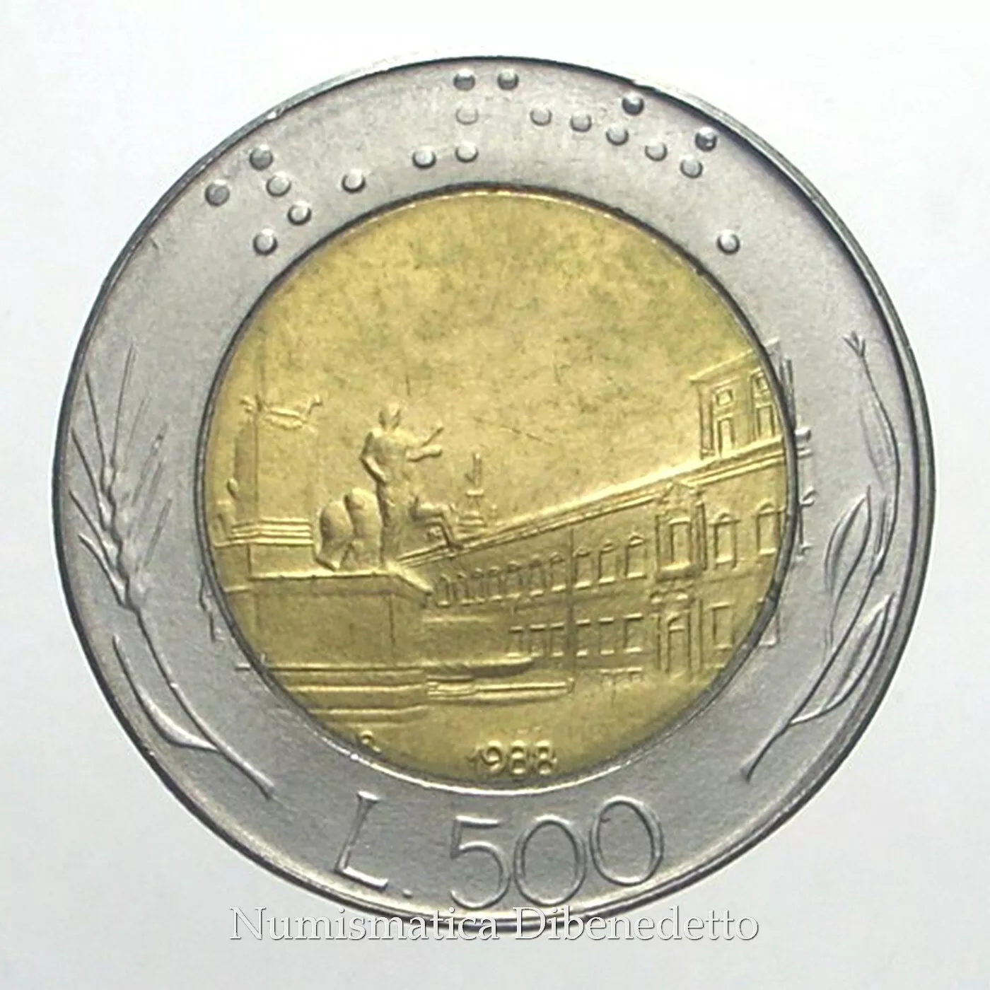 Foto 10 di 25