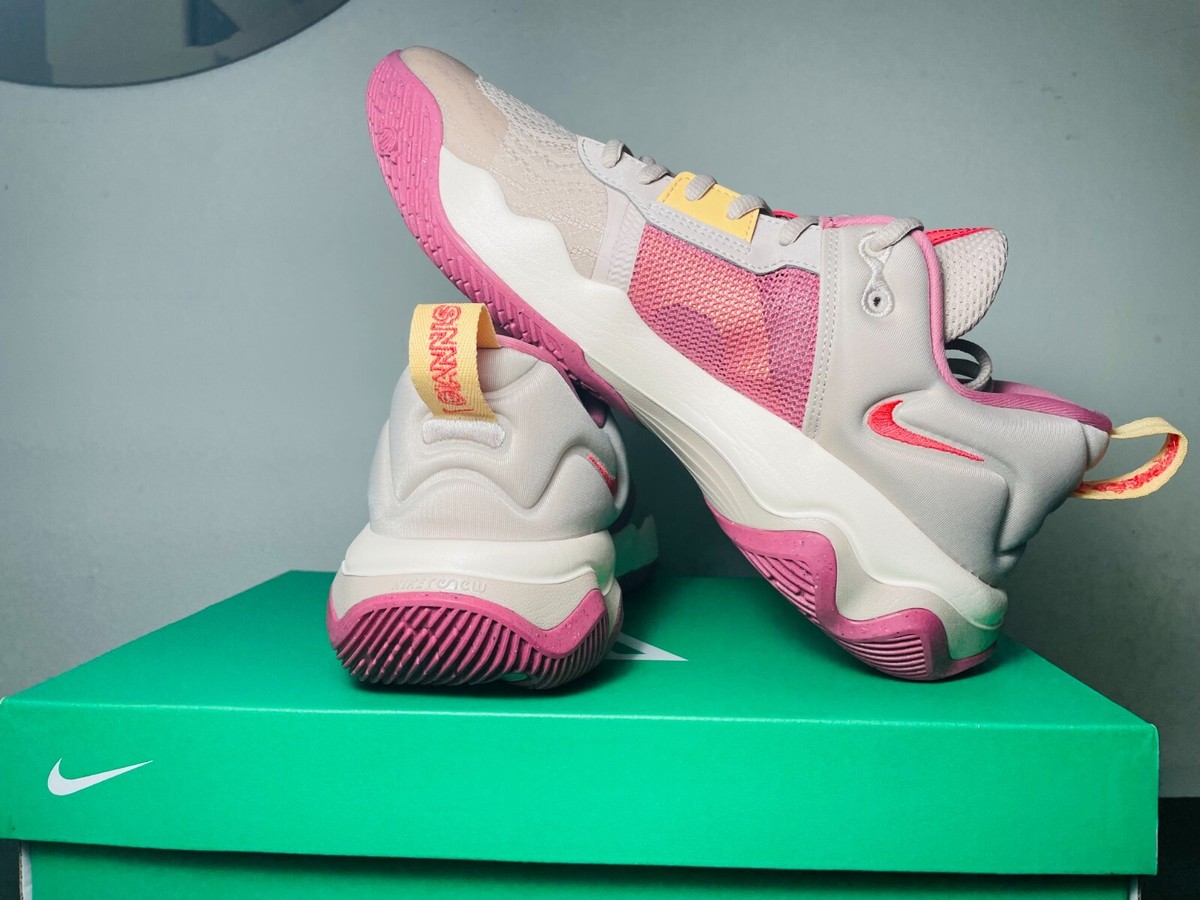 Nike Giannis Immortality 3 Fossil Stone Celestial Gold 