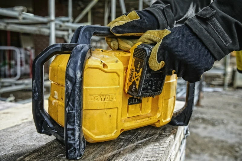 DEWALT Akku- und Netz-Radio DCR029 mit DAB+ Bluetooth FM Baustellenradio - Bild 4 von 4