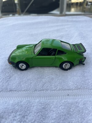 【永大】1/28 グリップ テクニカ Porsche 930 TURBO Porsche 930 Turbo Black Gold Eidai Grip 1/28 Scale Diecast Model