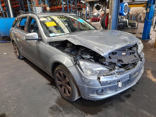 MERCEDES C CLASS RIGHT FRONT DOOR W204/S204, SEDAN/WAGON, 07/07-07/14 > - Picture 5 of 12