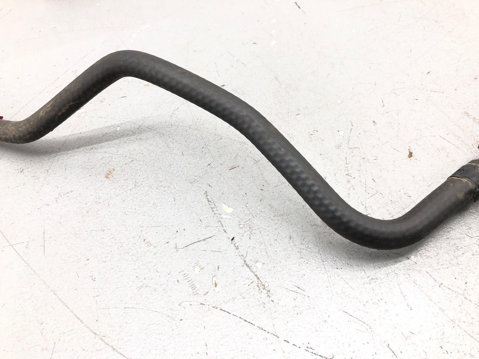 2020-2023 MCLAREN GT 4.0L ENGINE WATER COOLANT HOSE LINE PIPE 22LA003GP OEM 2021