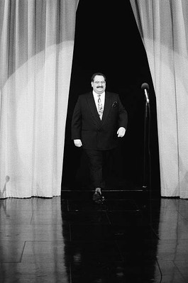 Comedian Max Alexander arrives on March 13 1991 Old TV Photo 1