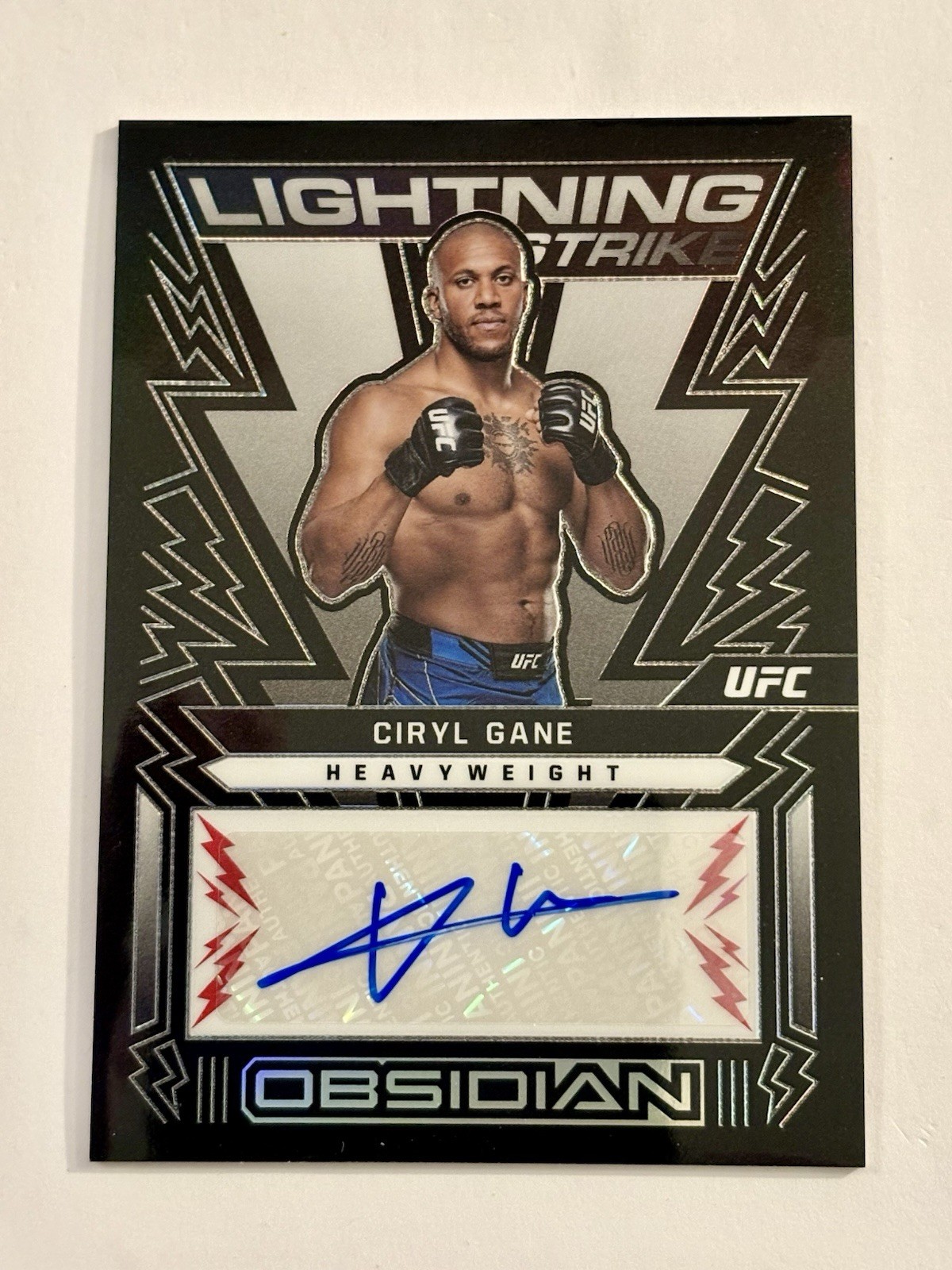 2023 Chronicles UFC Ciryl Gane Obsidian Auto Red SP