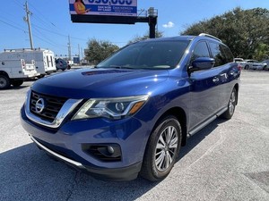 2019 Nissan Pathfinder S 4dr SUV