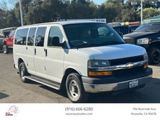 2013 Chevrolet Express G3500 LT Van 3D