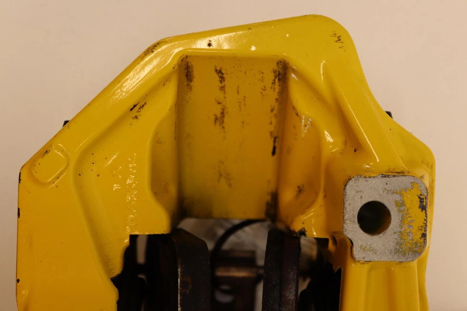 2010-2015 FERRARI 458 ITALIA FRONT RIGHT PASSENGER SIDE BRAKE CALIPER BREMBO OEM - Image 4 of 4