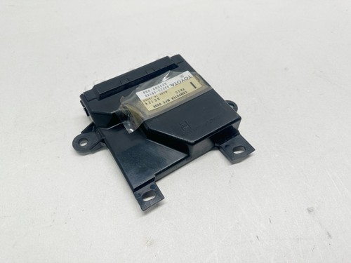 H40187 1999-2000 Lexus LS400 FRONT NETWORK DOOR CONTROL MODULE Passenger Side - Imagen 4 de 5