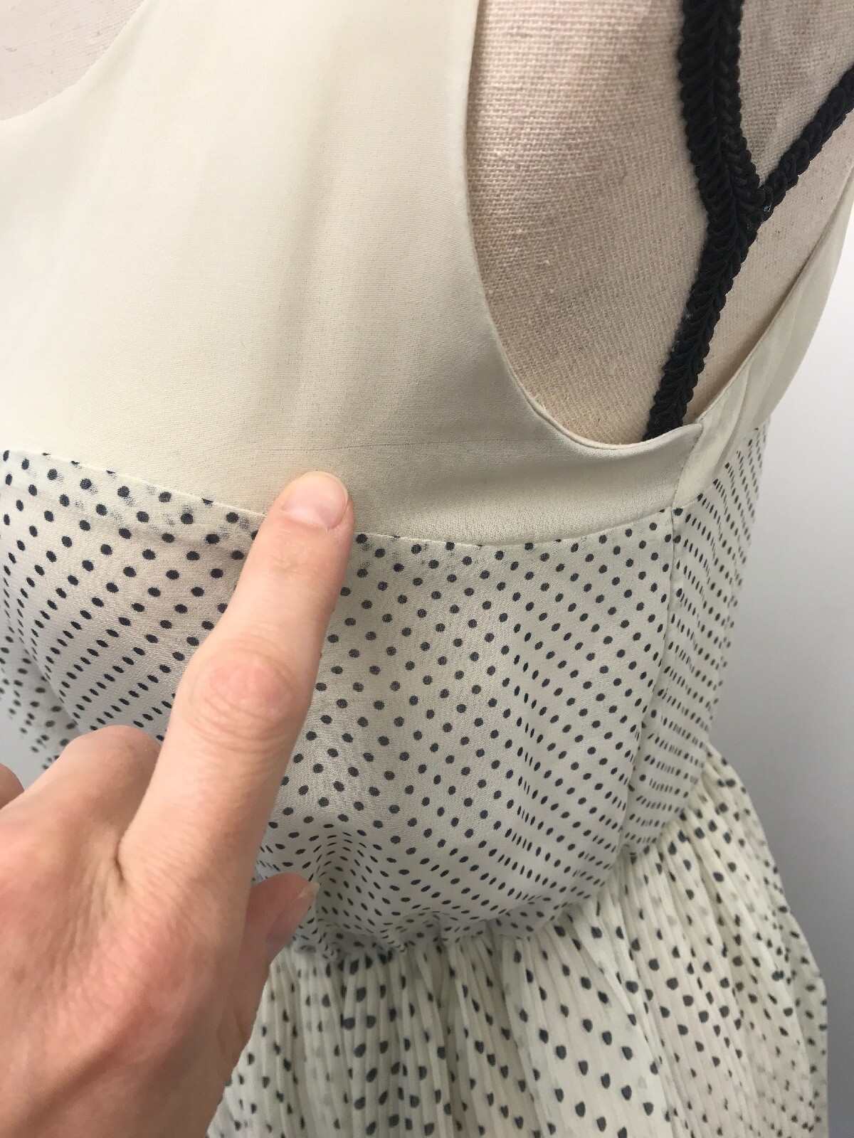 Picture 5 of 12