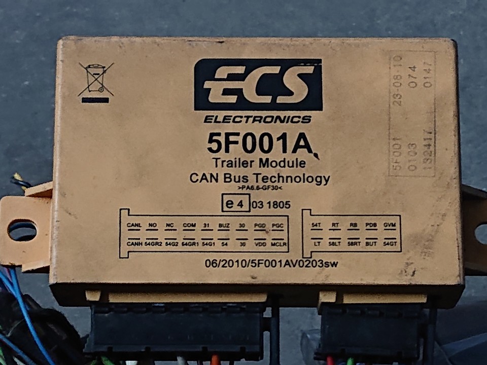 BMW 5 SERIES E60 E61 TRAILER TOWING HITCH WITH WIRES BOLT NUT ECU eBay