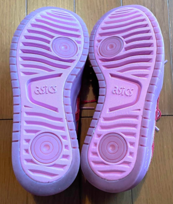 japan s pf x jouetie x atmos pink