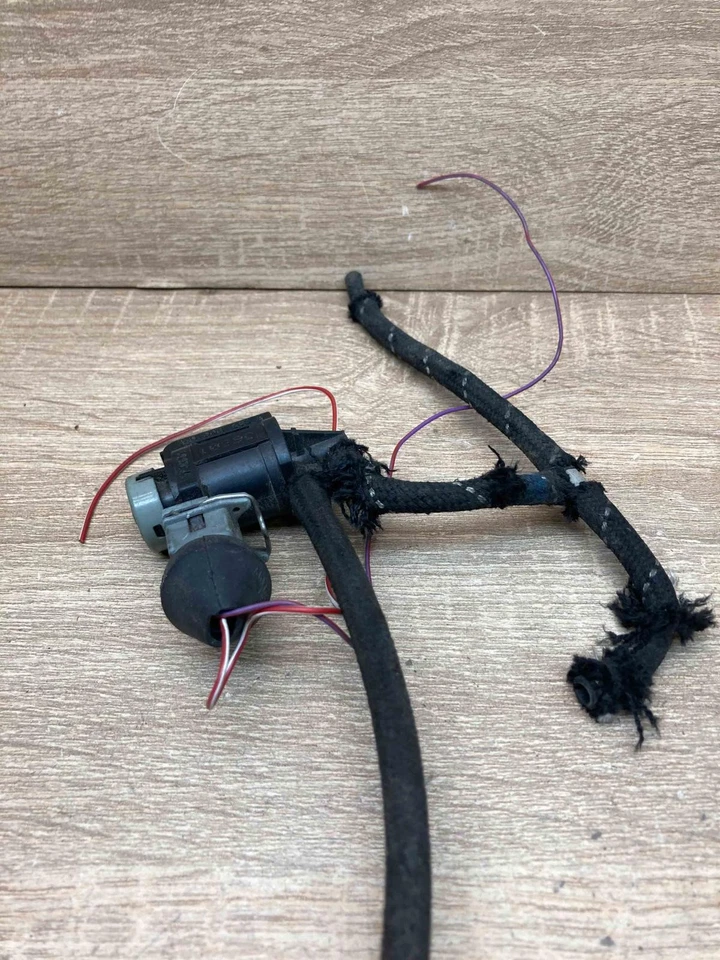 1J0906283A WITH PLUG Turbo solenoid valve Fits for Audi A4 S4 B6 8E 8H - Bild 2 von 4