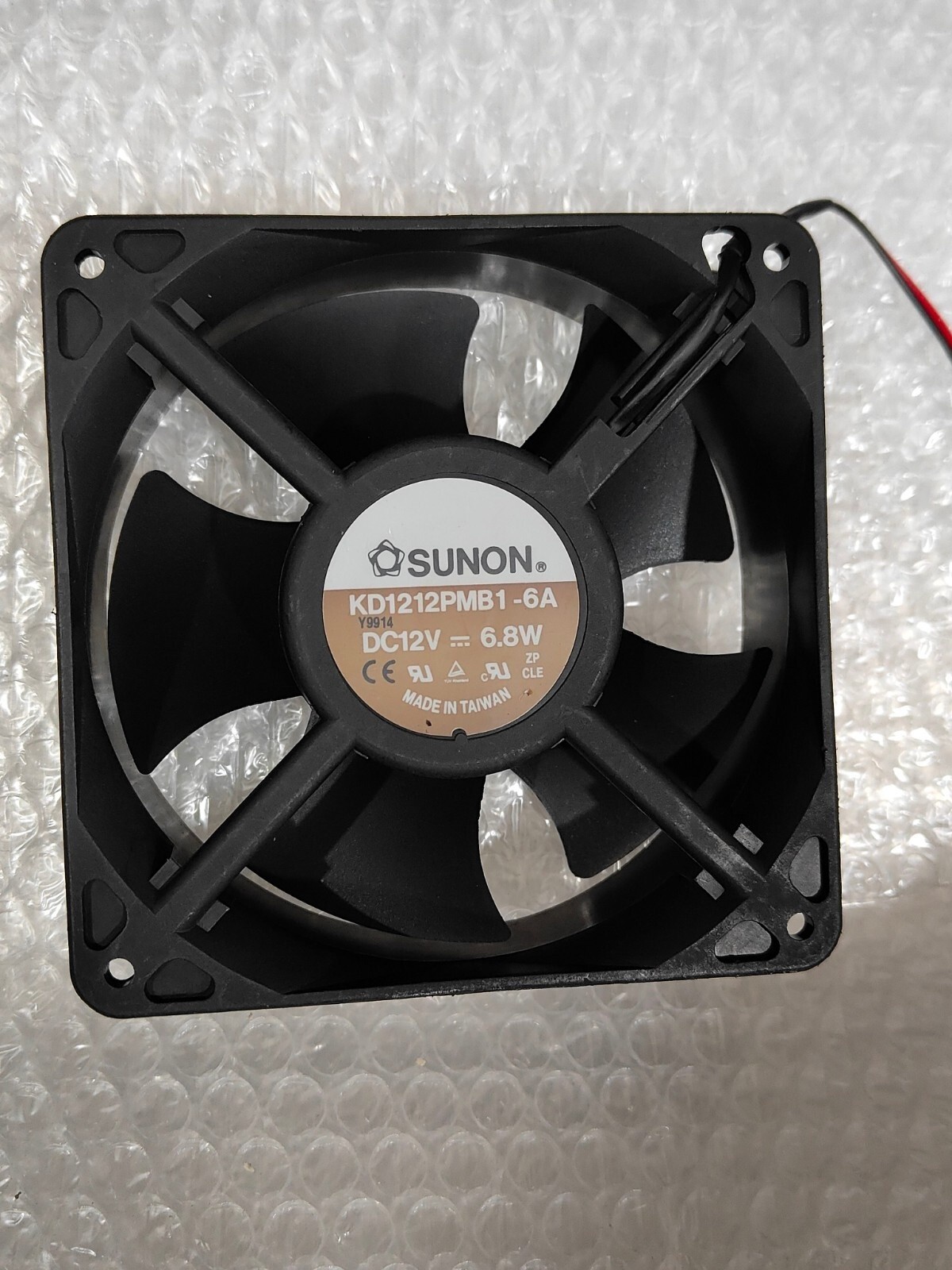 1 PCS     Fan  KD1212PMB-6A DC12V 6.8W 12038 12CM 2 Wire cooling fan *vb