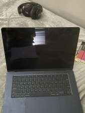 Apple MacBook Air 15 Inch M3 2024 16 GB