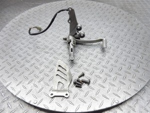2005 05-06 Suzuki GSXR 1000 GSXR1000 Right Rearset Brake Pedal Foot Peg Bracket