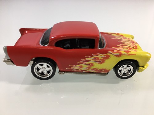 HOT WHEELS ‘57 CHEVROLET BEL AIR - Picture 2 of 9