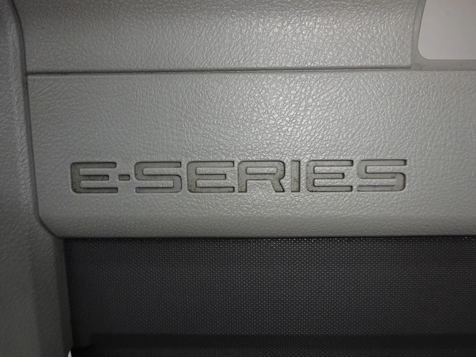 Оригинальная отделочная панель передней левой внутренней двери для Ford E-450 Super Duty 2009-2014 годов выпуска DE220849 - Изображение 2 из 4