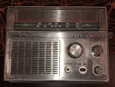 Soundesign AM/FM TV Air Police Weather Model 31-80 Hong Kong Emergency Radio