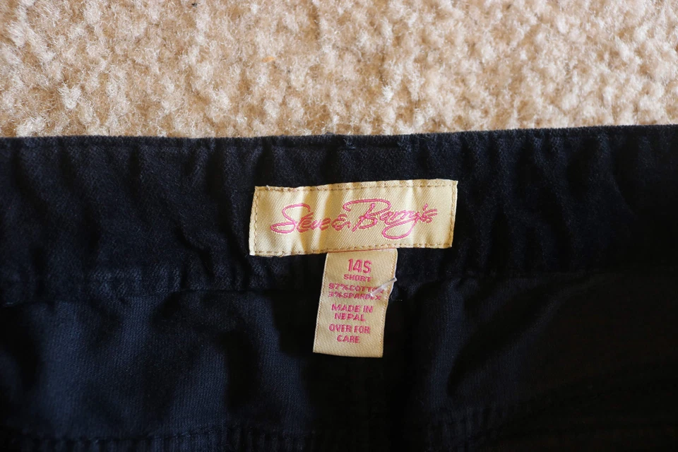 Pantalones de mezclilla para mujer Steve & Barry’s negros bolsillo frontal mezcla de algodón talla 14S Foto 3 de 4