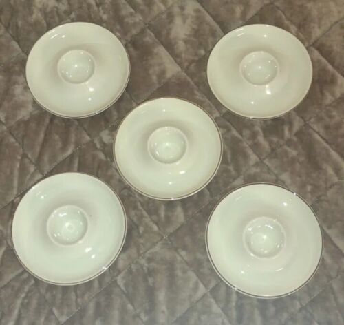 5 White For Me Villeroy & Boch Egg Cups Egg Holders White Porcelain Brown Trim - Picture 1 of 6
