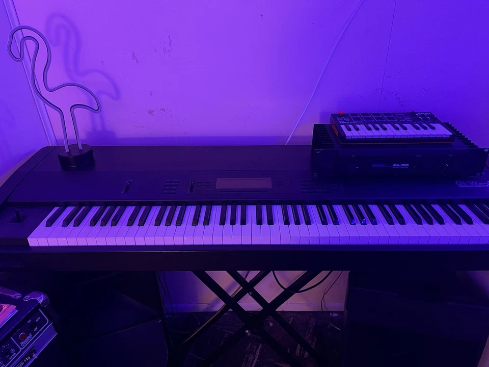 Korg 01/W Pro x 88 Synthesizer Vintage Music Workstation Keyboard Used Tested - Image 2 of 4