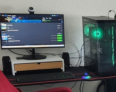 Gaming PC CYBERPOWER & Monitor, i5 14440F, 1TB, 16 gb, Nvidia RTX 5060 Bundle
