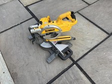 DeWalt DCS777T2 54V XR FLEXVOLT Brushless 216mm With 2 x 6Ah Batteries & Charger