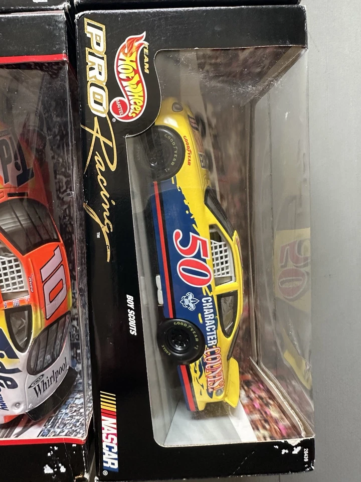 Vintage Hot Wheels Pro Racing 1:24 Die Cast NASCAR Lote (4) Kyle Petty, Etc. - Imagem 4 de 4