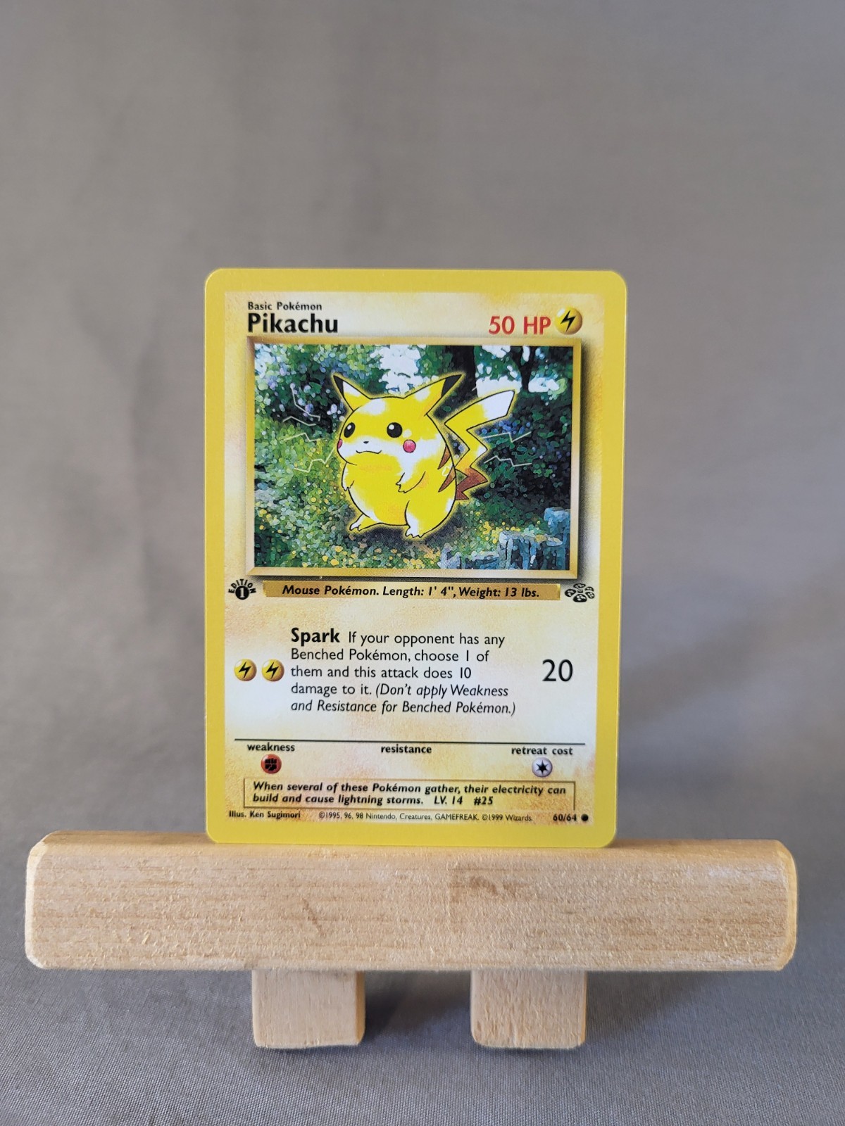 Pikachu - 60/64 - Jungle - 1st Edition - Common - NM
