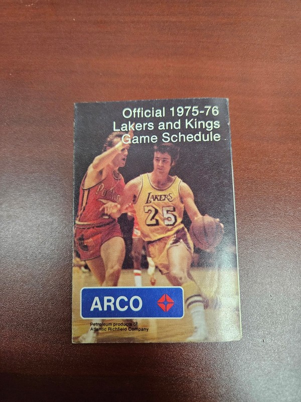 ES25 Los Angeles Lakers/Kings 1975/76 NBA/NHL Pocket Schedule - Arco