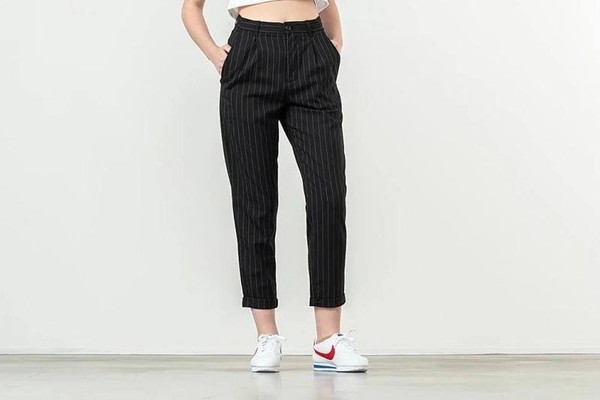 Women Carhartt WIP Trousers Black 38 / M / 46