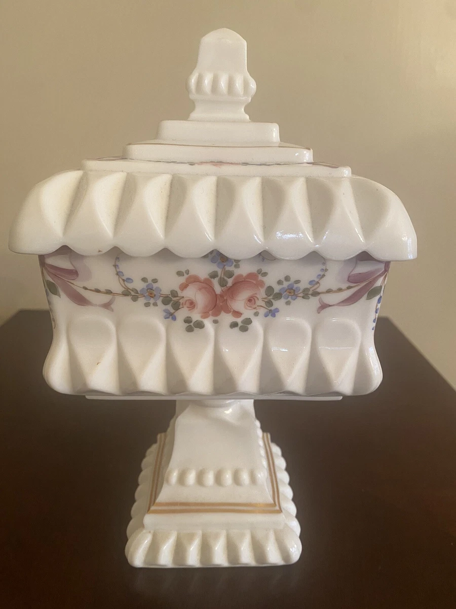 16+ Westmoreland Wedding Box